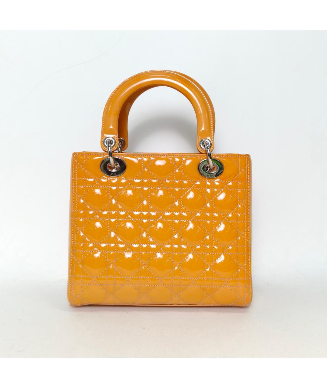 CHRISTIAN DIOR Оранжевая сумка с короткими ручками из лакированной кожи, фото 4