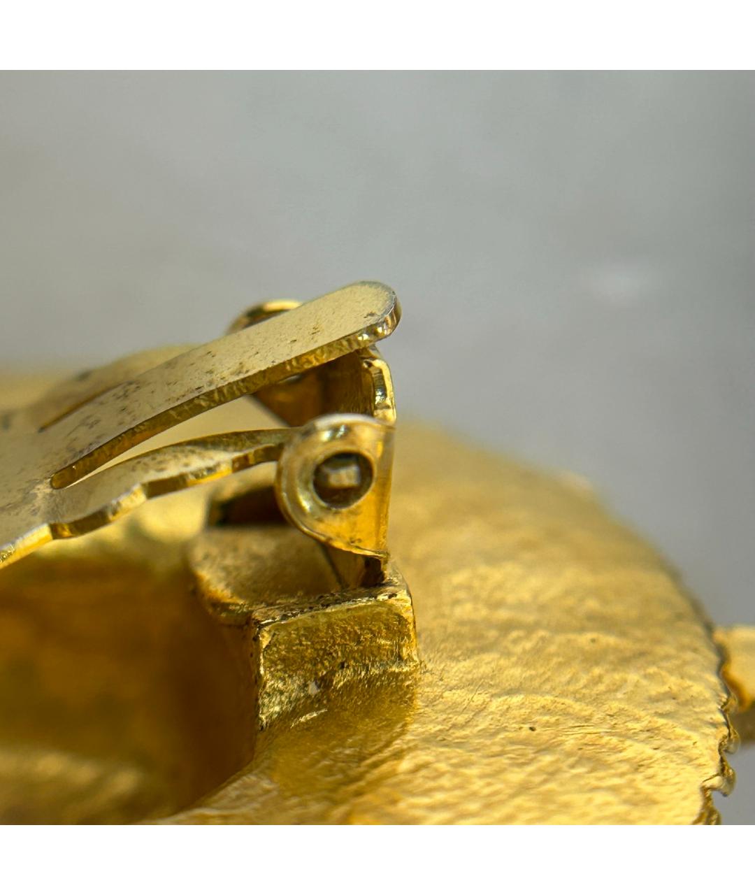 CHANEL Золотые металлические клипсы, фото 8