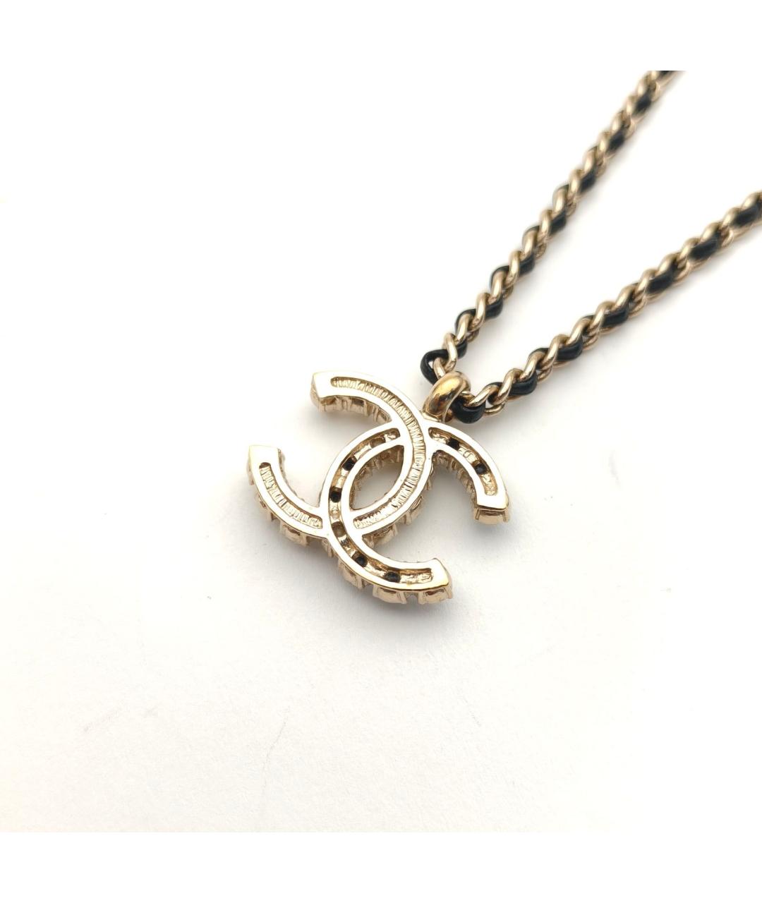 CHANEL Золотая металлическая подвеска, фото 4