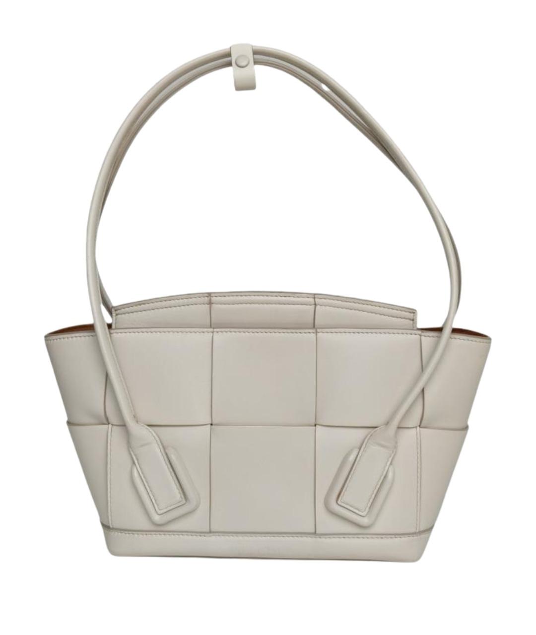 BOTTEGA VENETA Белая кожаная сумка тоут, фото 1