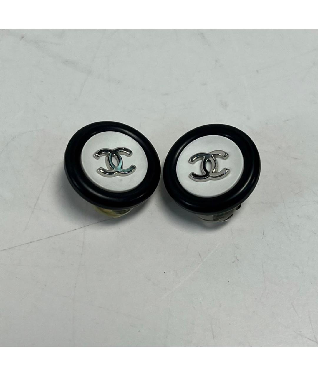 CHANEL Белые металлические клипсы, фото 7