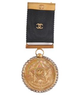 CHANEL Булавка / брошь