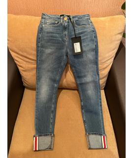 ELISABETTA FRANCHI Джинсы слим