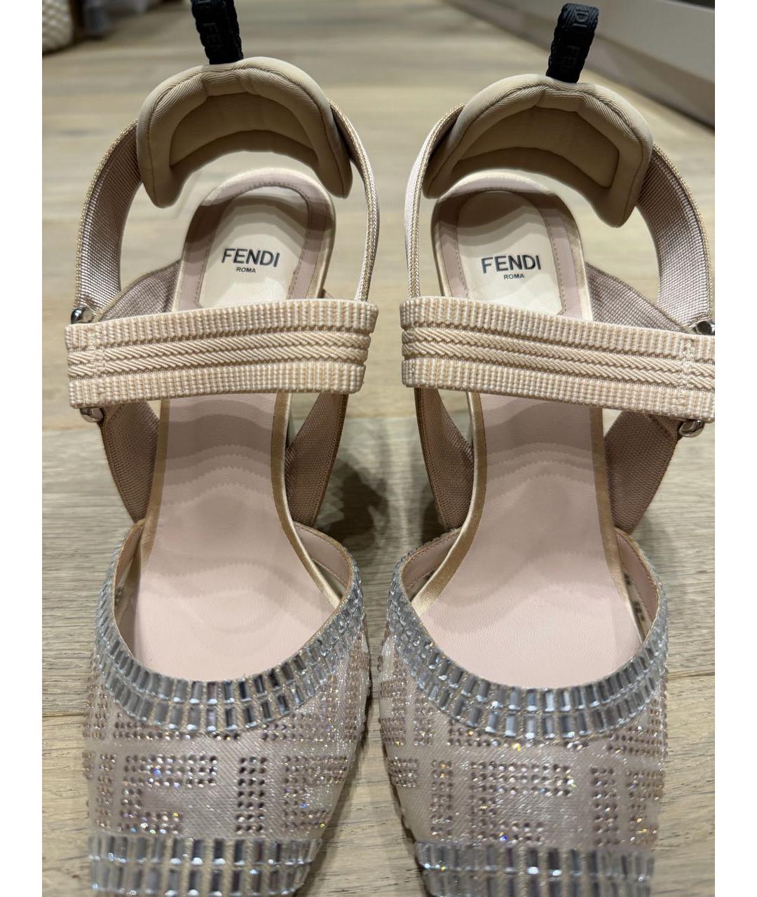 FENDI Розовые туфли, фото 3