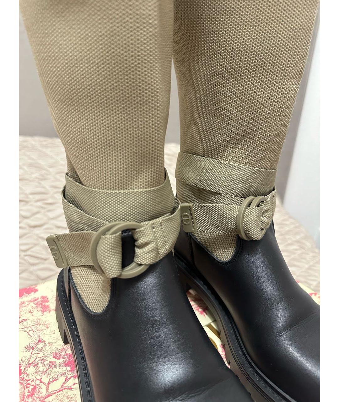 CHRISTIAN DIOR Бежевые кожаные сапоги, фото 3