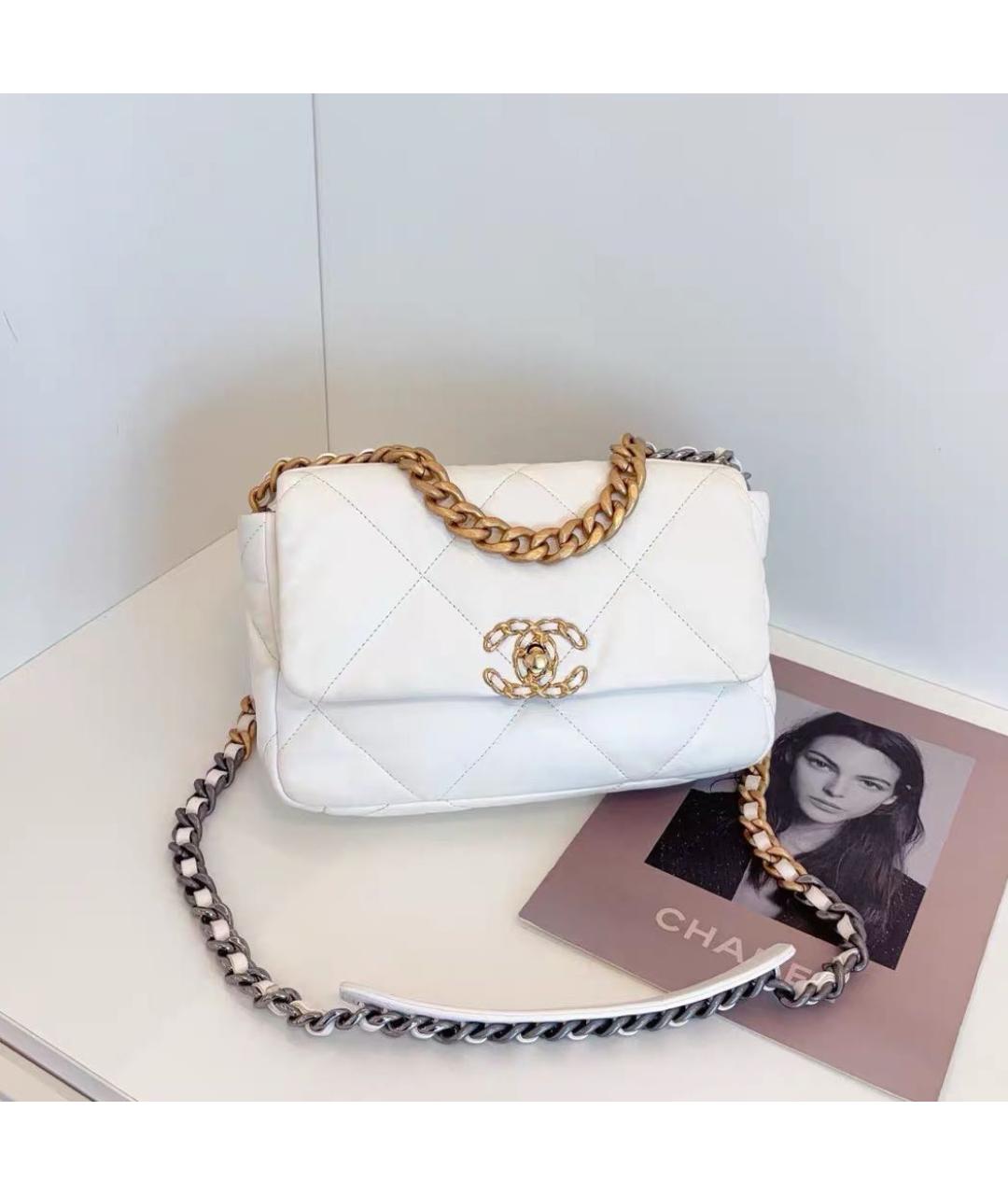 CHANEL Белая кожаная сумка через плечо, фото 9