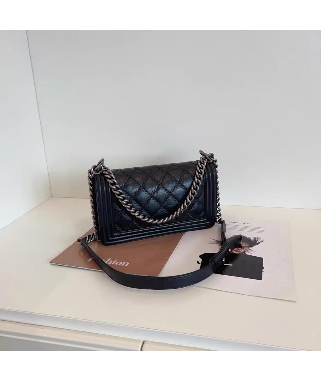 CHANEL Черная кожаная сумка через плечо, фото 3