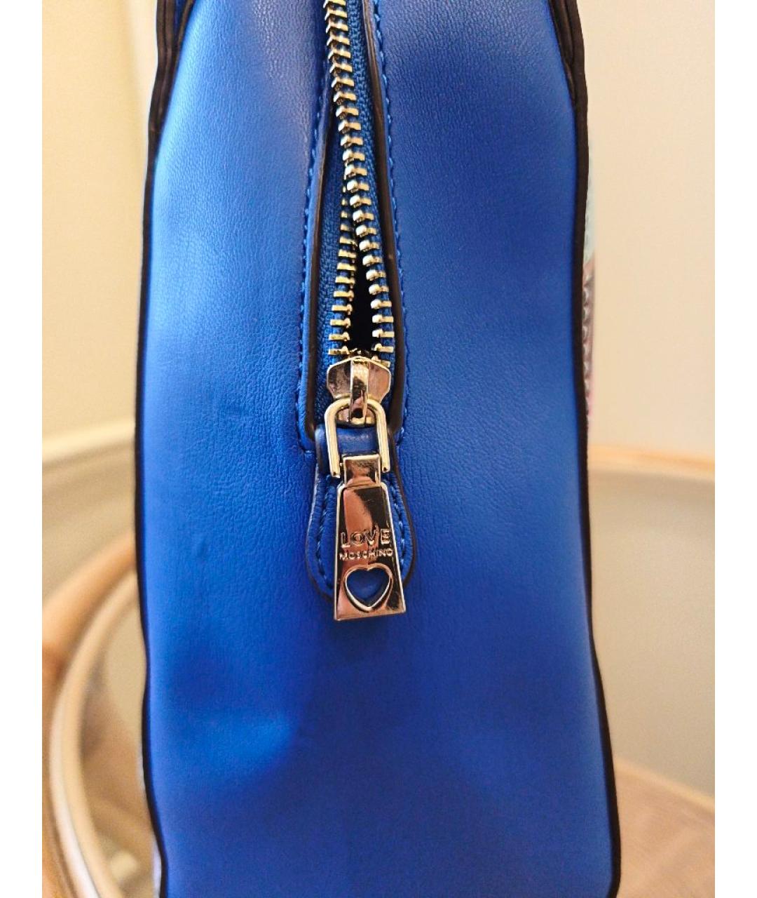 LOVE MOSCHINO Голубая сумка через плечо из искусственной кожи, фото 6