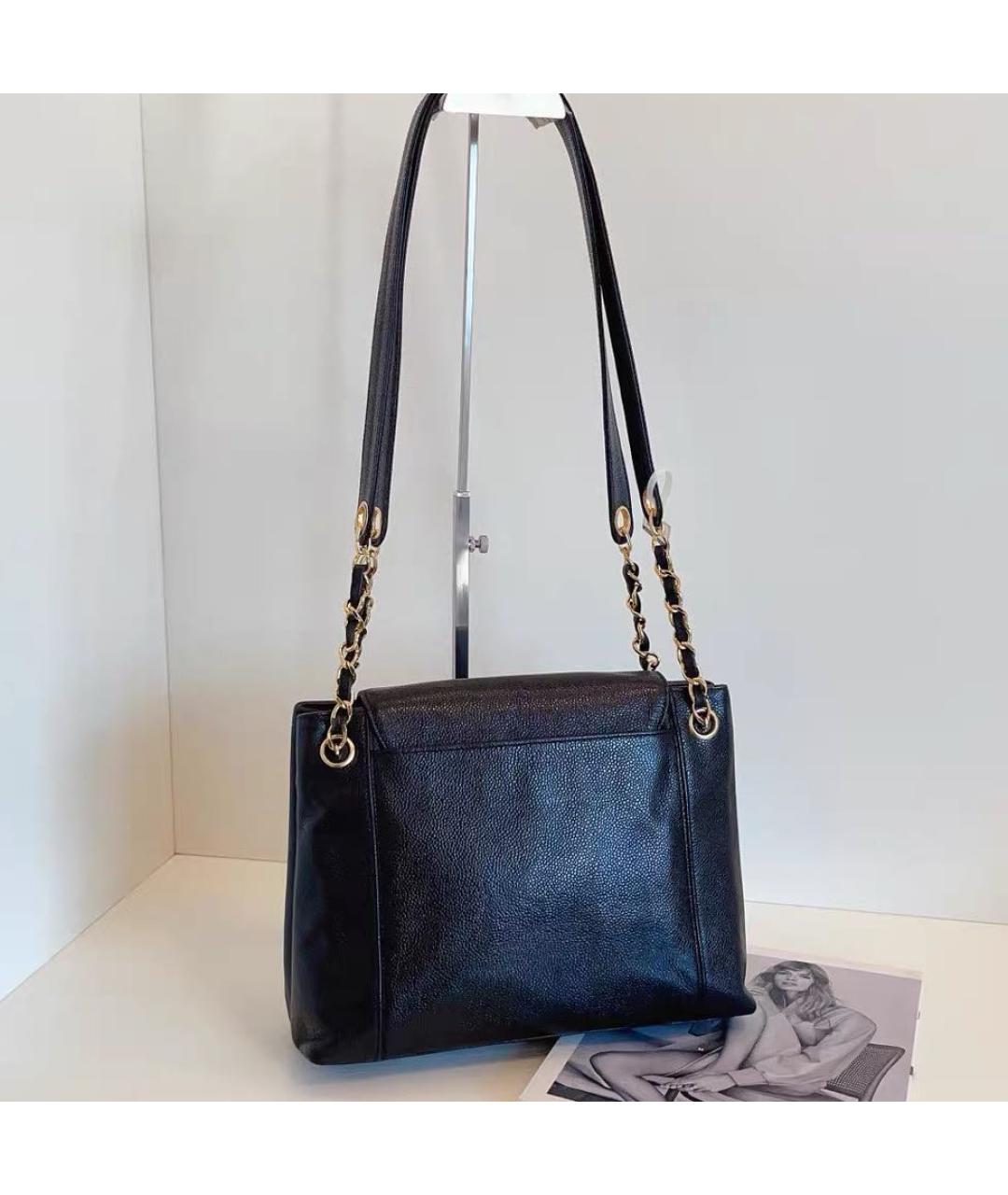 CHANEL Черная кожаная сумка через плечо, фото 3