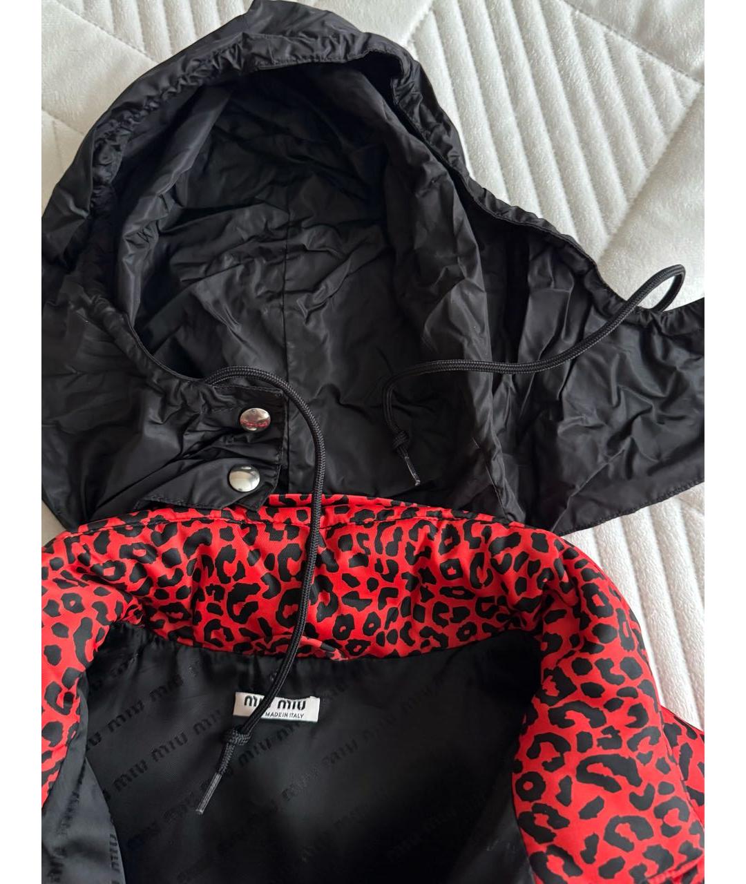 MIU MIU Красный полиэстеровый пуховик, фото 3