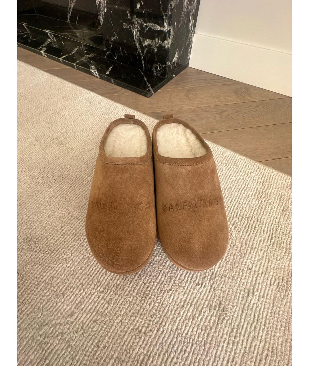BALENCIAGA Коричневые замшевые ботинки, фото 3