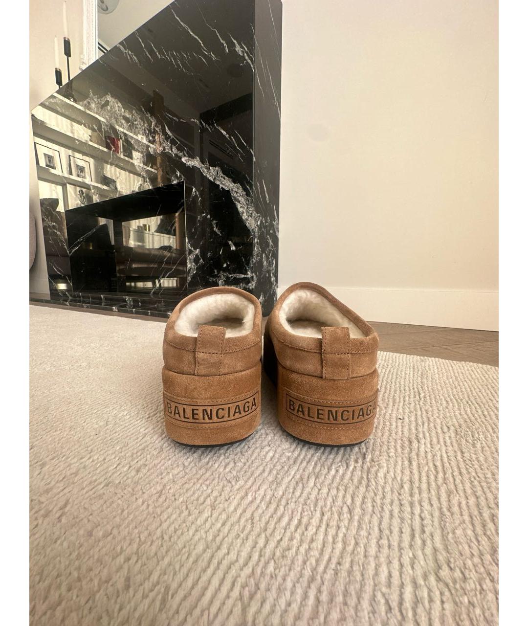 BALENCIAGA Коричневые замшевые ботинки, фото 6