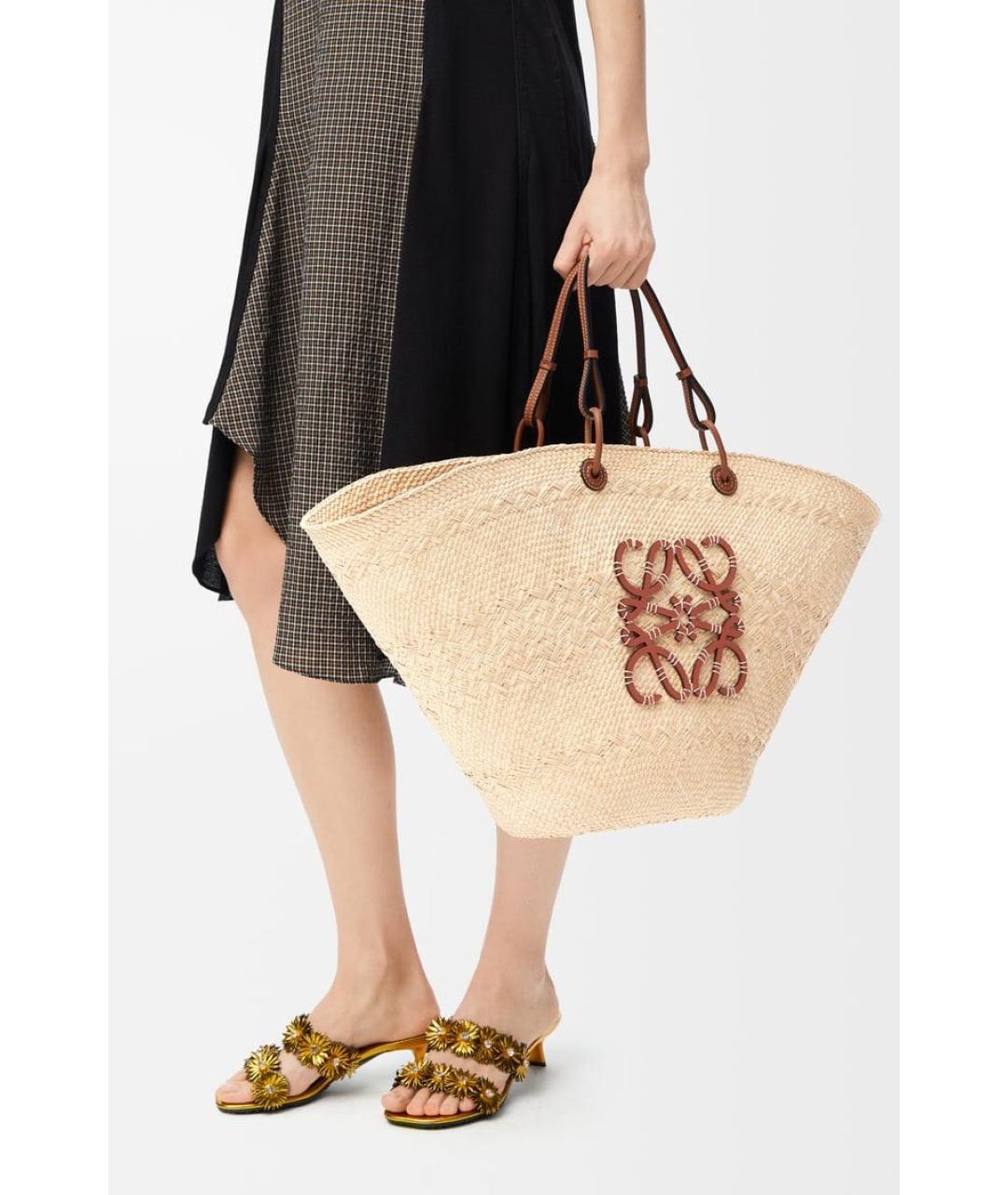 LOEWE Бежевая пелетеная пляжная сумка, фото 2