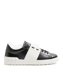 VALENTINO Низкие кроссовки / кеды