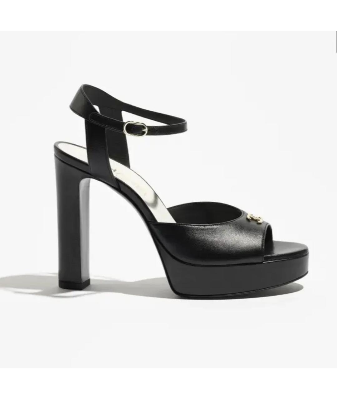 CHANEL Черные босоножки из лакированной кожи, фото 6