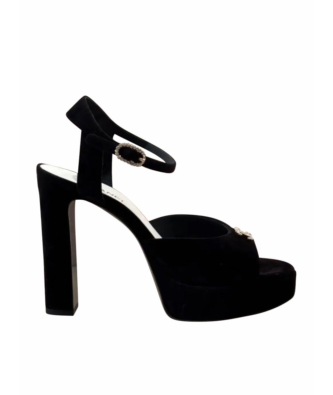 CHANEL Черные бархатные босоножки, фото 1