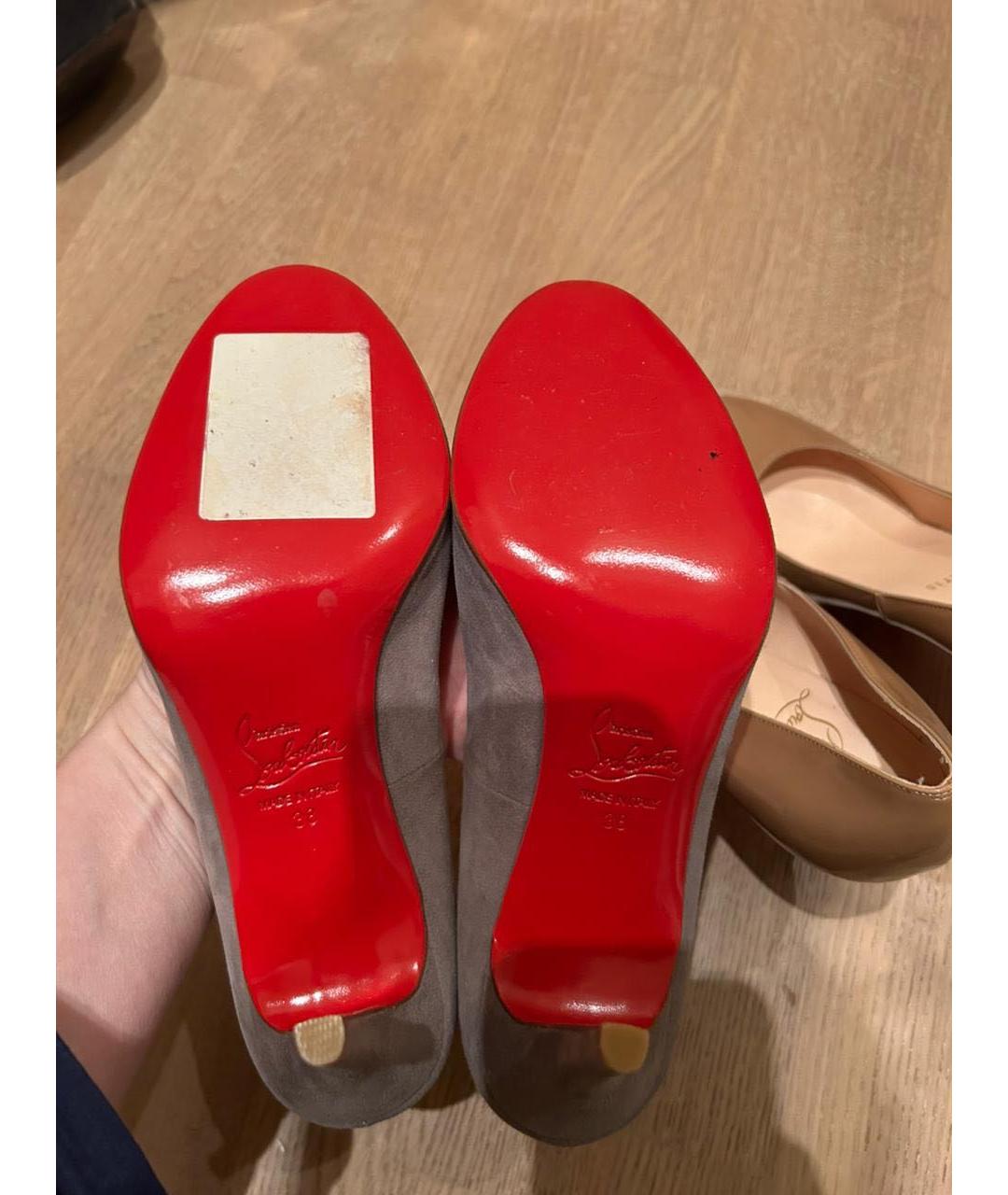 CHRISTIAN LOUBOUTIN Серые замшевые туфли, фото 4