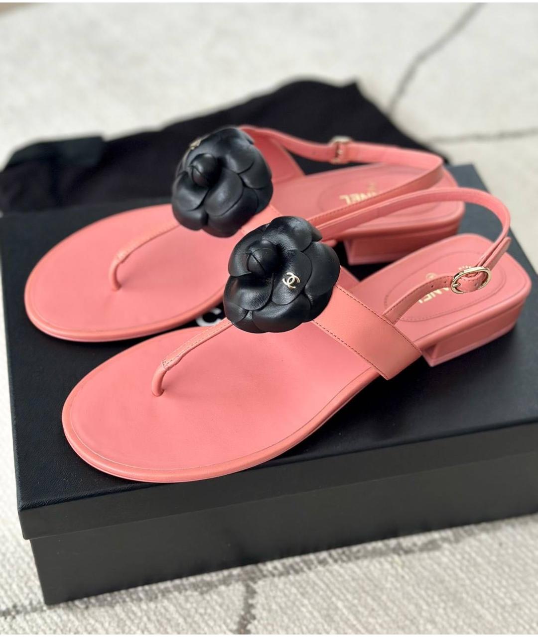 CHANEL Розовые кожаные сандалии, фото 2