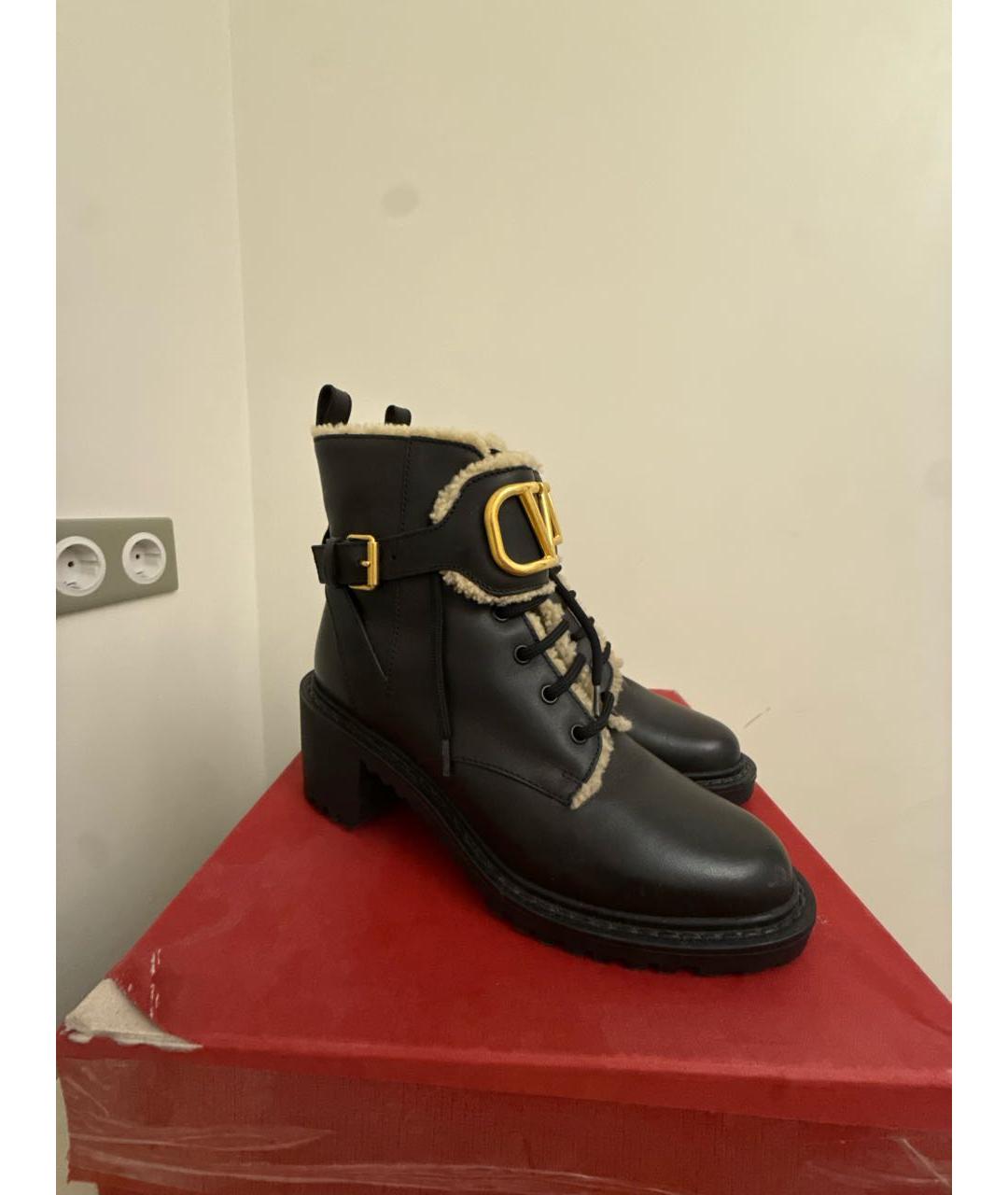 VALENTINO Черные кожаные ботинки, фото 4