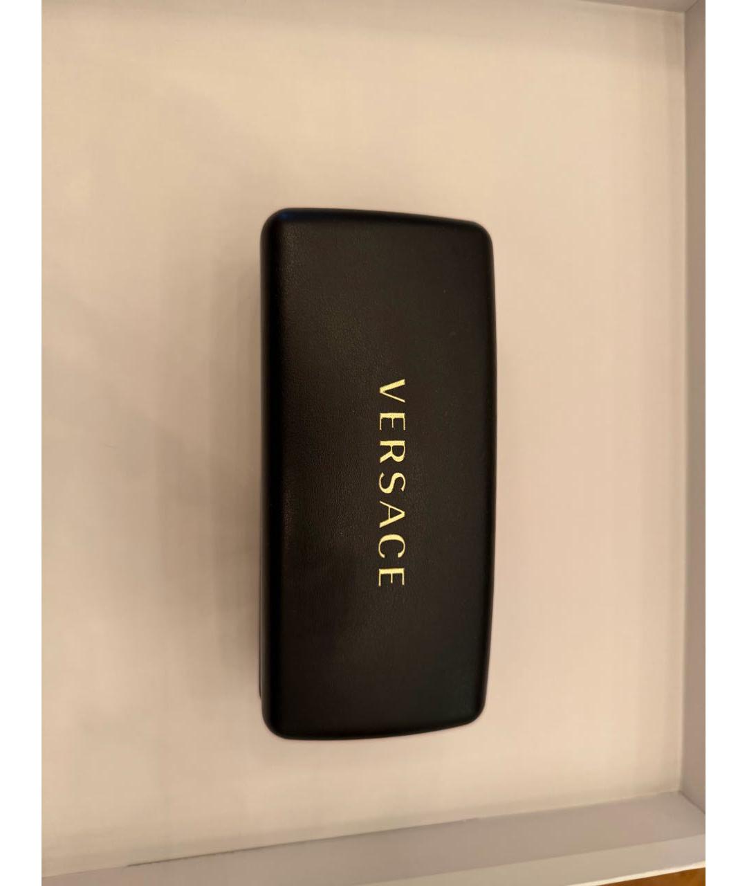 VERSACE Черные пластиковые солнцезащитные очки, фото 3