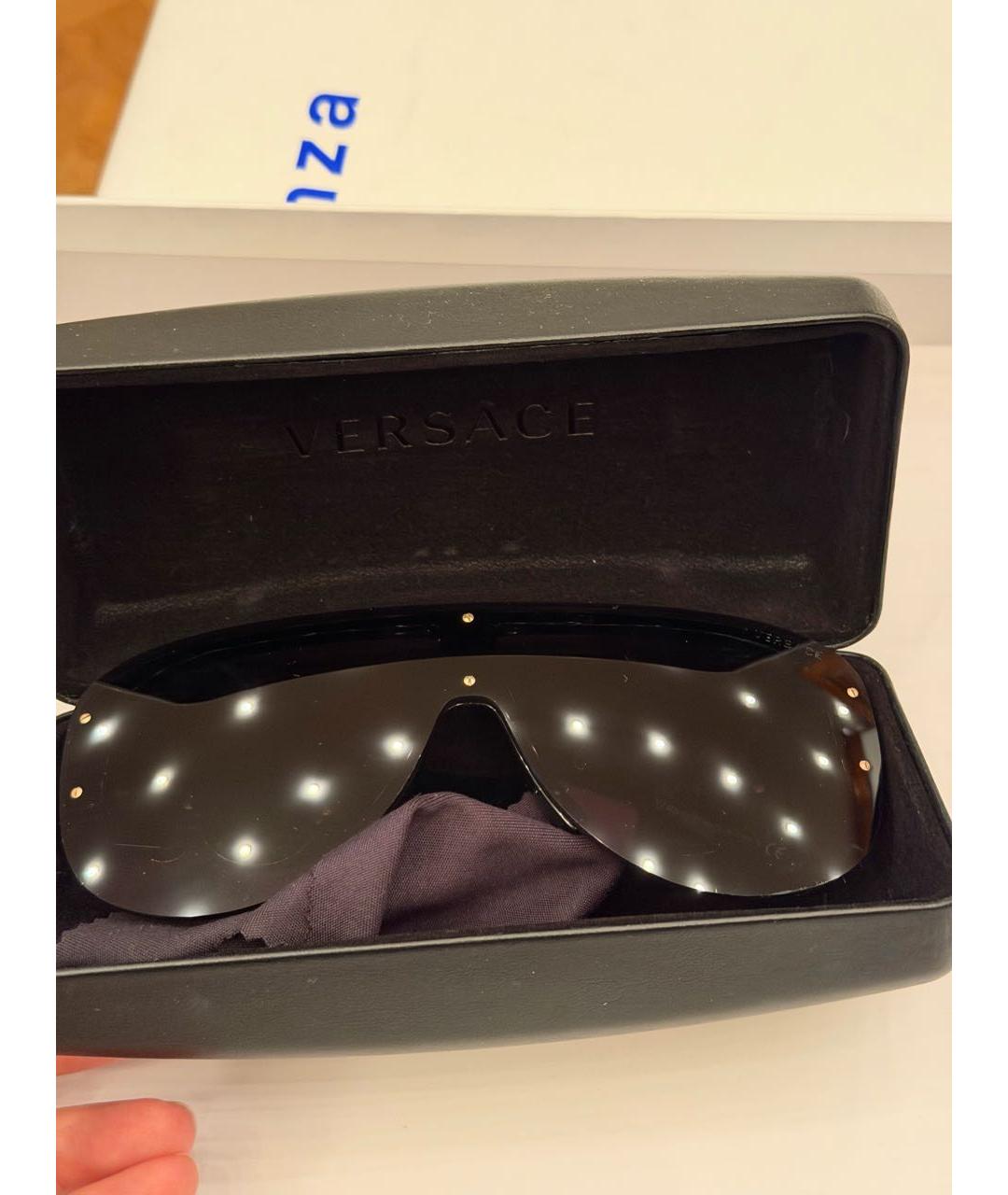 VERSACE Черные пластиковые солнцезащитные очки, фото 7