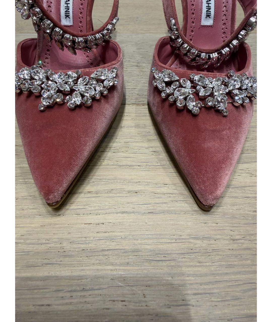 MANOLO BLAHNIK Розовые бархатные туфли, фото 5