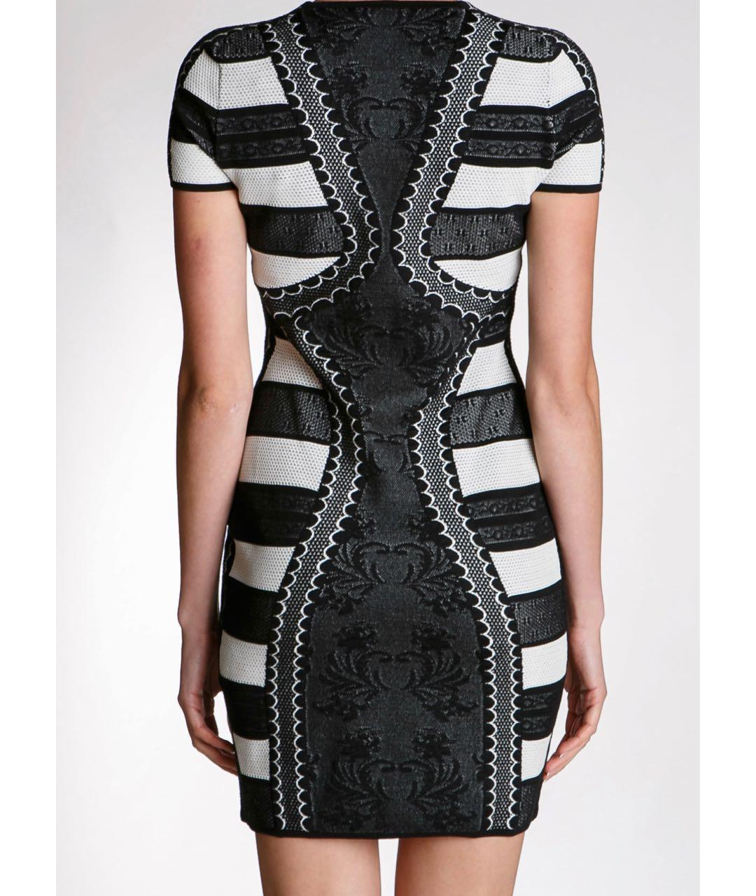 ALEXANDER MCQUEEN Черное вискозное коктейльное платье, фото 4