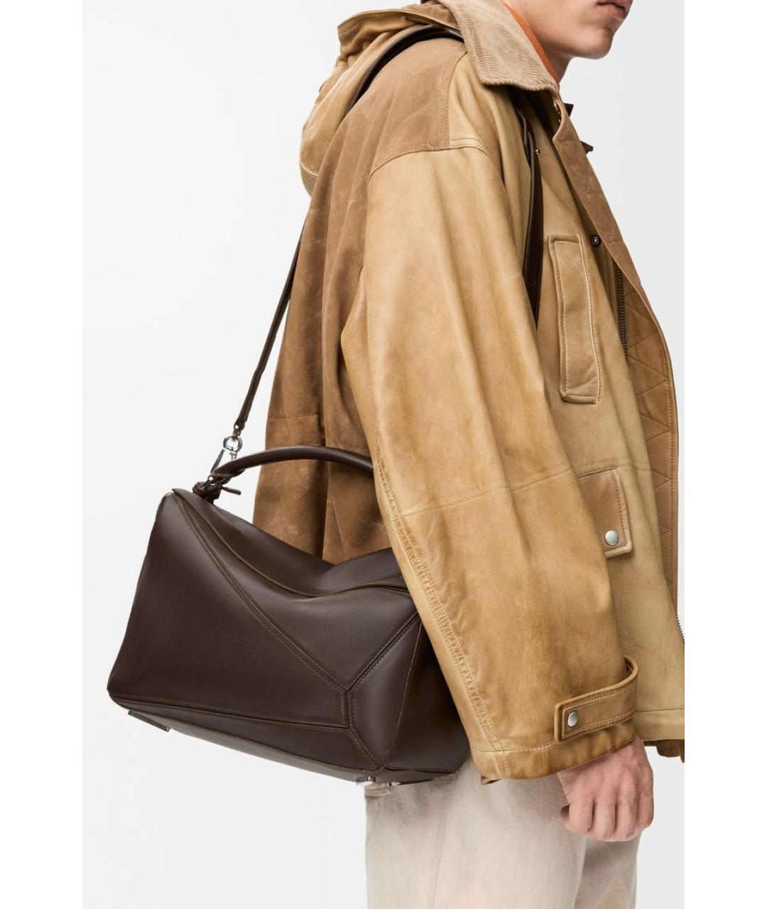 LOEWE Коричневая кожаная сумка на плечо, фото 3