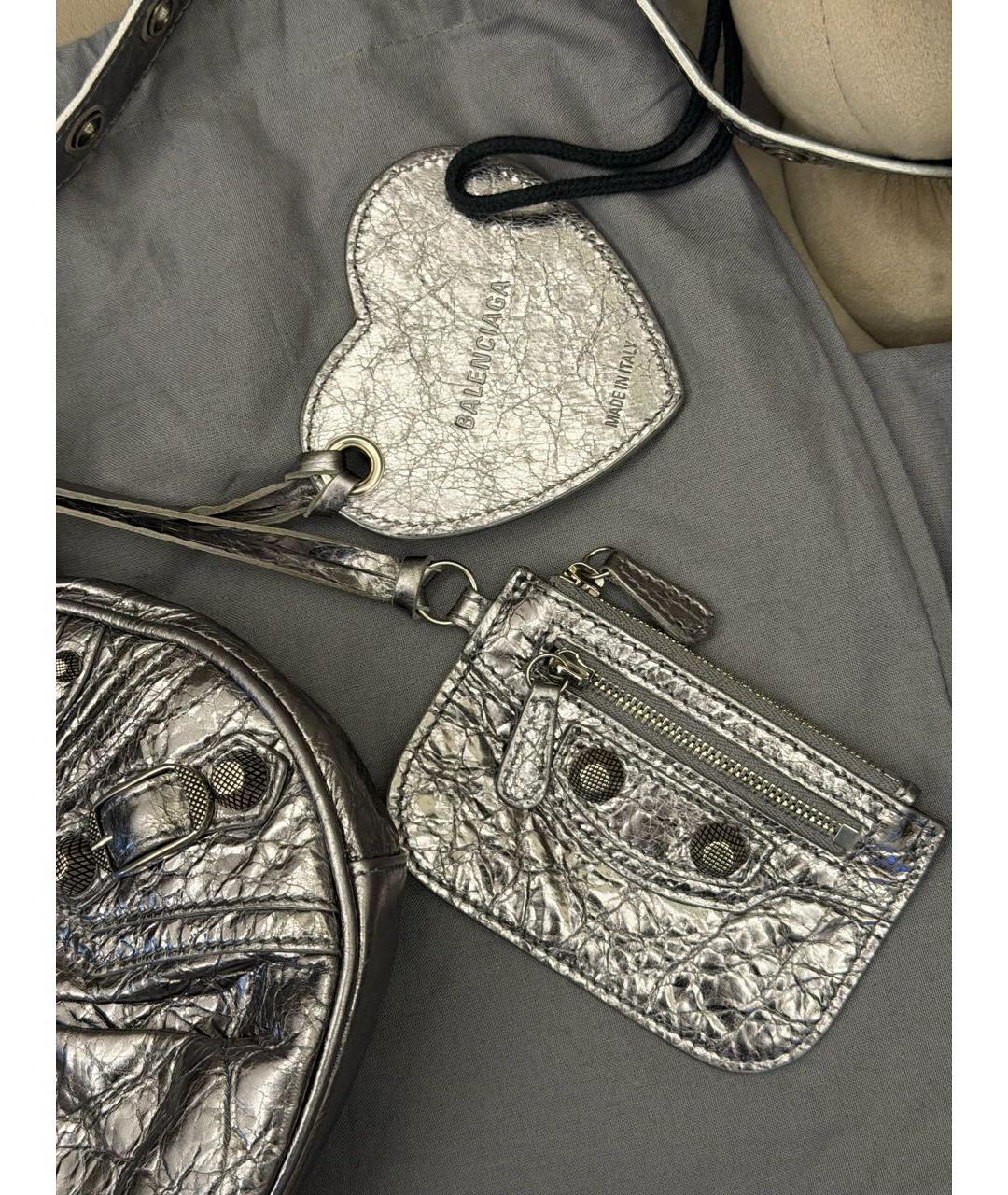 BALENCIAGA Серебряная кожаная сумка через плечо, фото 4