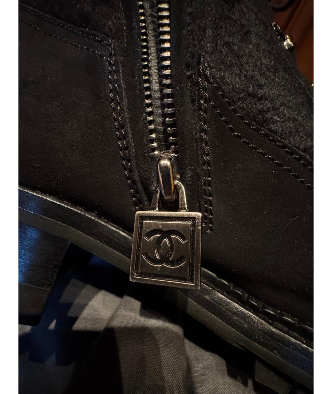 CHANEL Черные замшевые ботинки, фото 6