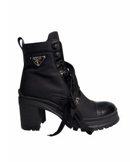 PRADA Ботинки