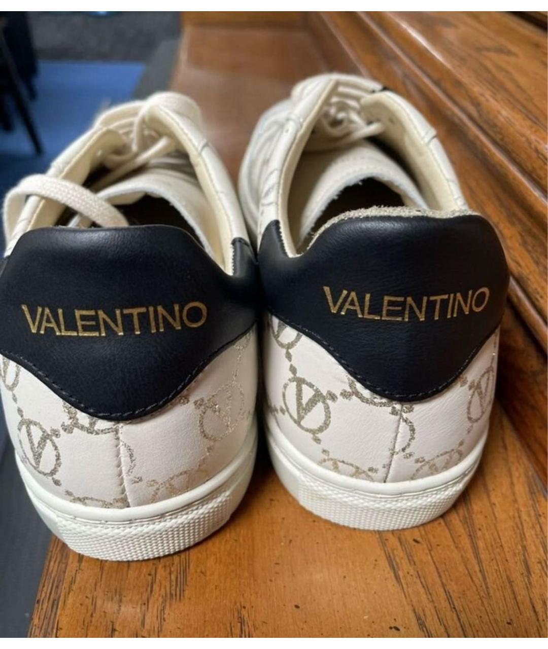 VALENTINO Белые кожаные кеды, фото 3