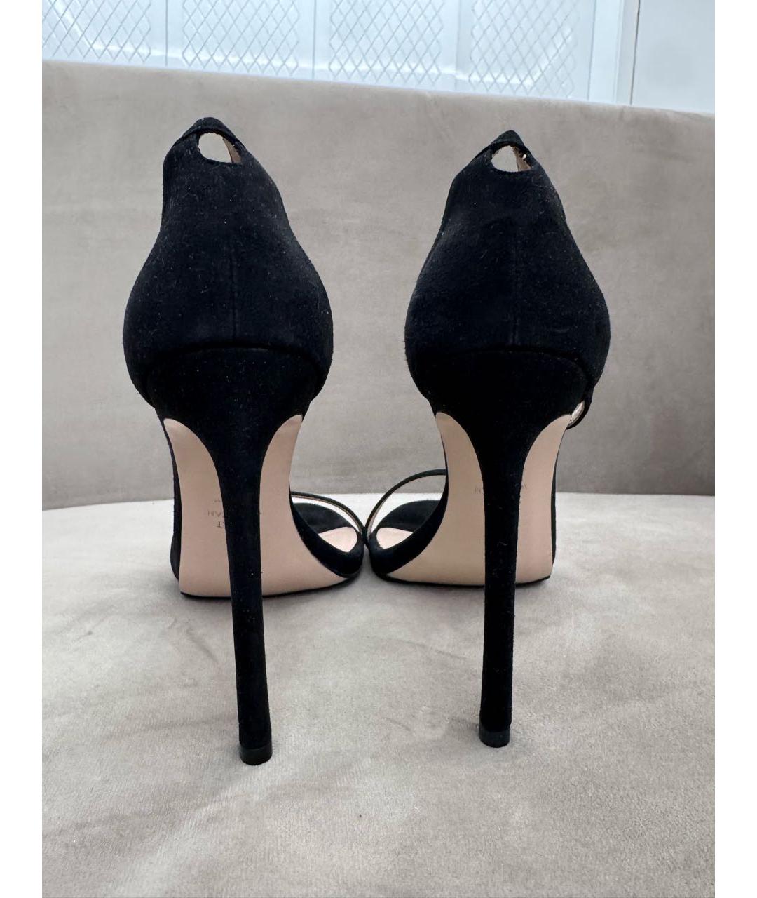 STUART WEITZMAN Черные замшевые босоножки, фото 3