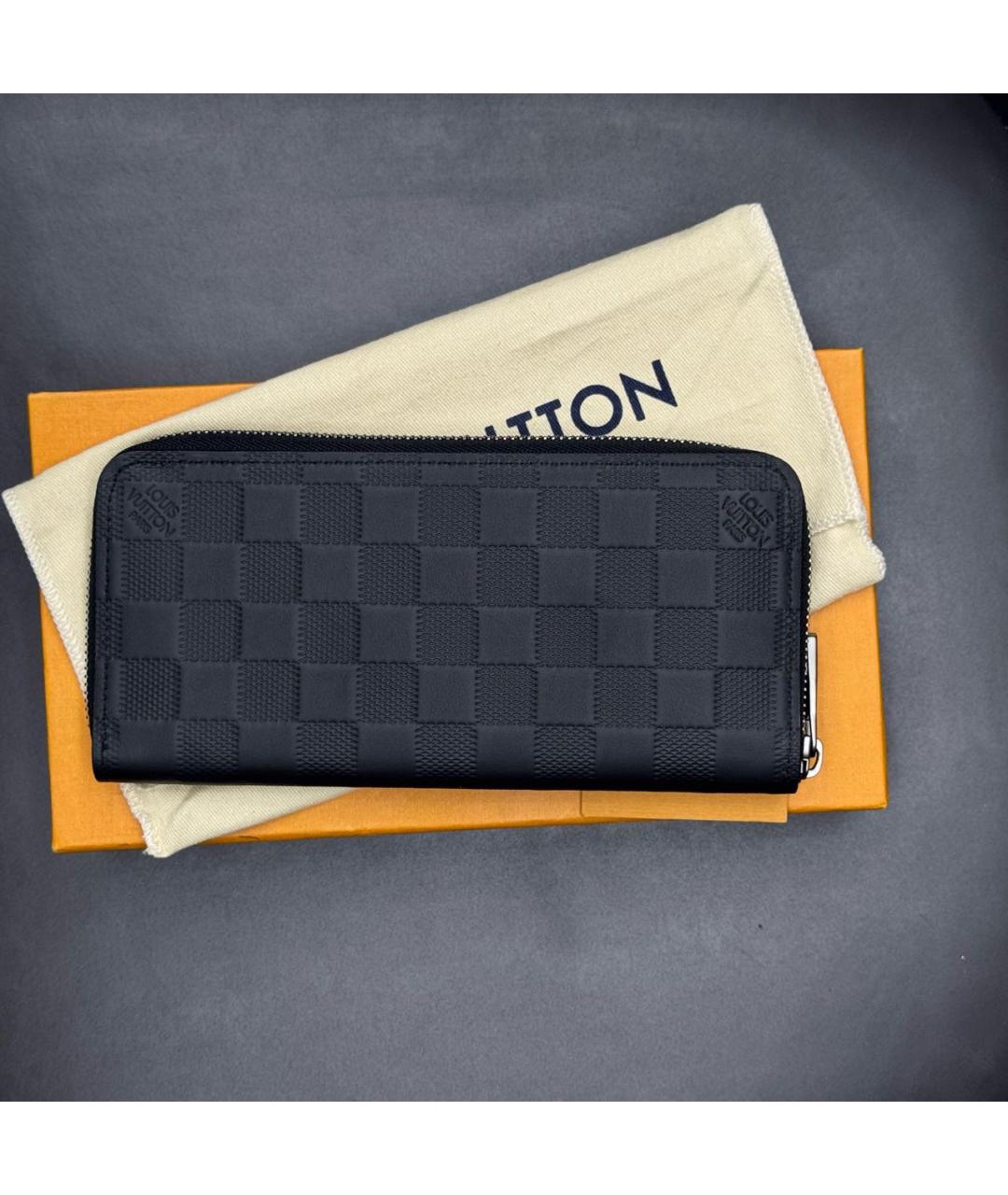 LOUIS VUITTON Черный кожаный кошелек, фото 8