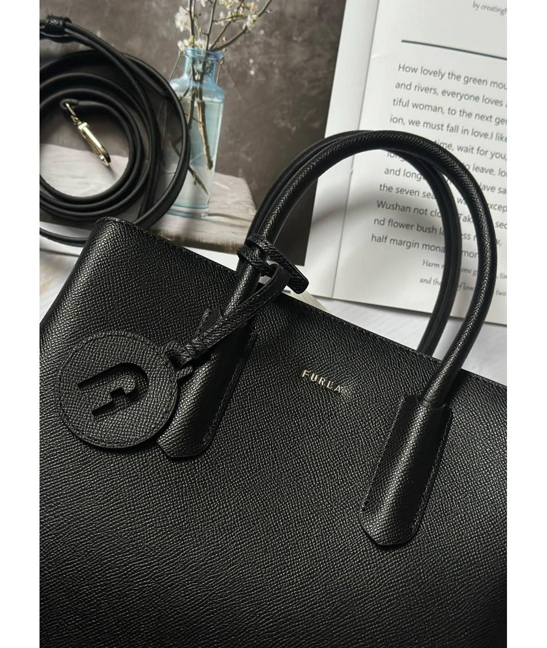 FURLA Черная кожаная сумка с короткими ручками, фото 6