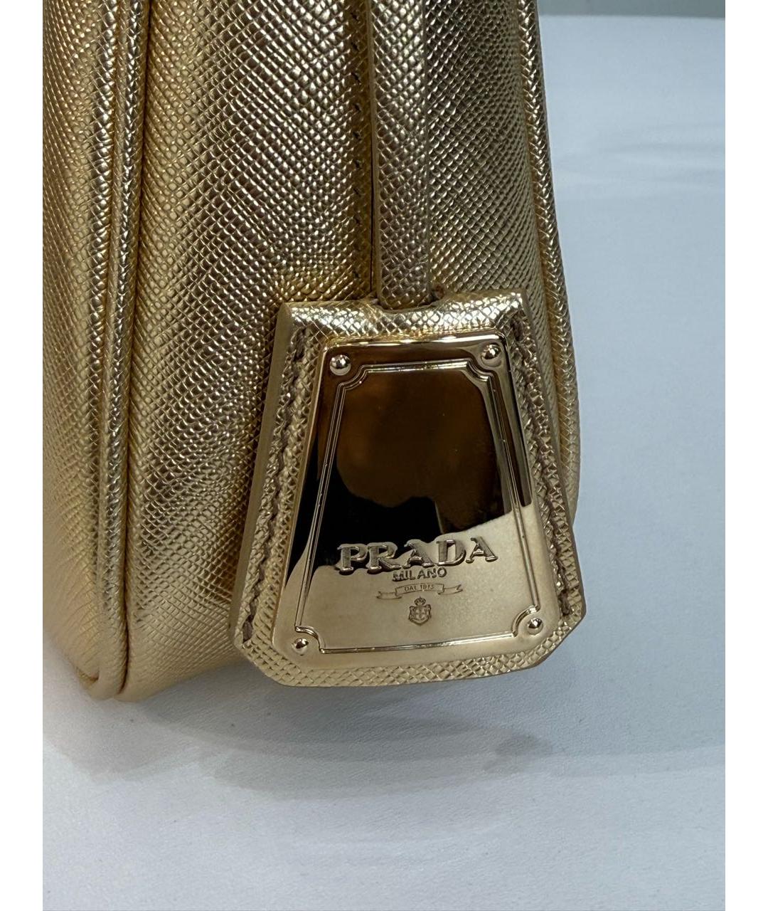 PRADA Золотая кожаная сумка с короткими ручками, фото 5