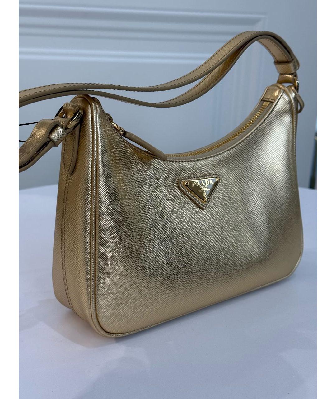 PRADA Золотая кожаная сумка с короткими ручками, фото 3