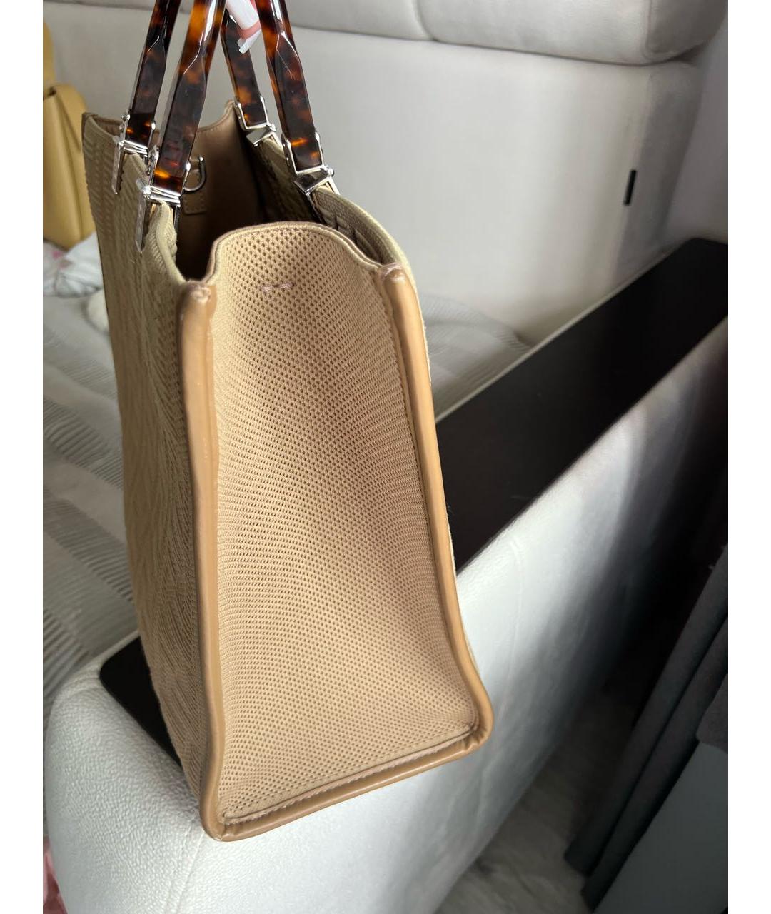 FENDI Бежевая тканевая сумка тоут, фото 2
