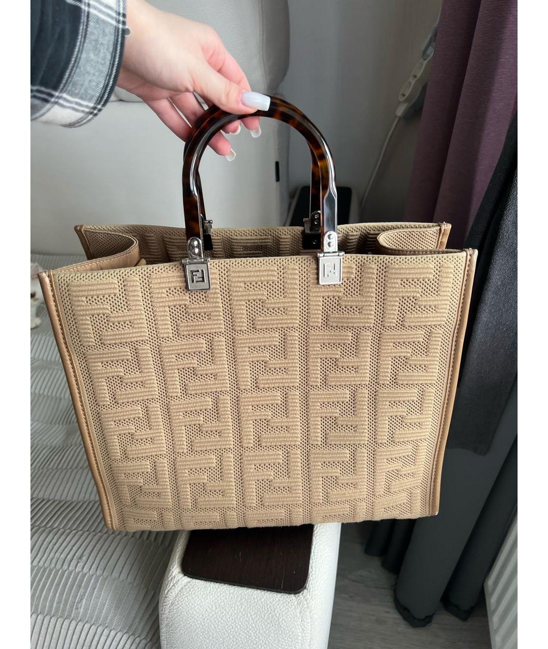 FENDI Бежевая тканевая сумка тоут, фото 8