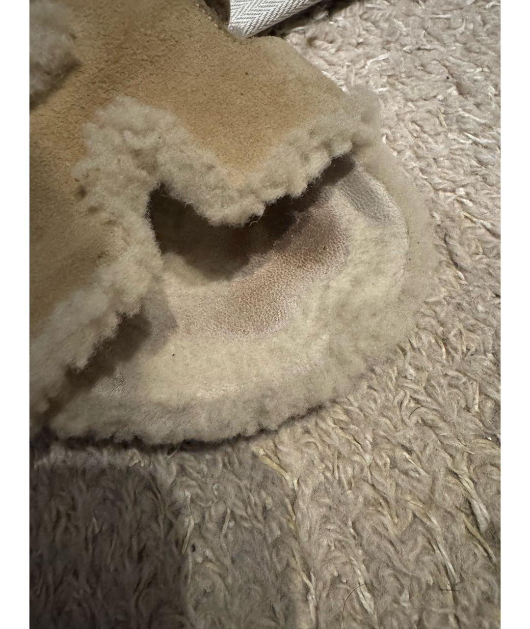 HERMES Бежевые замшевые шлепанцы, фото 5