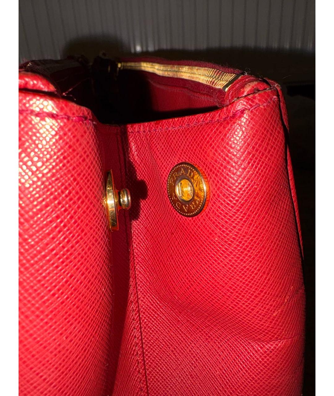 PRADA Красная кожаная сумка с короткими ручками, фото 2