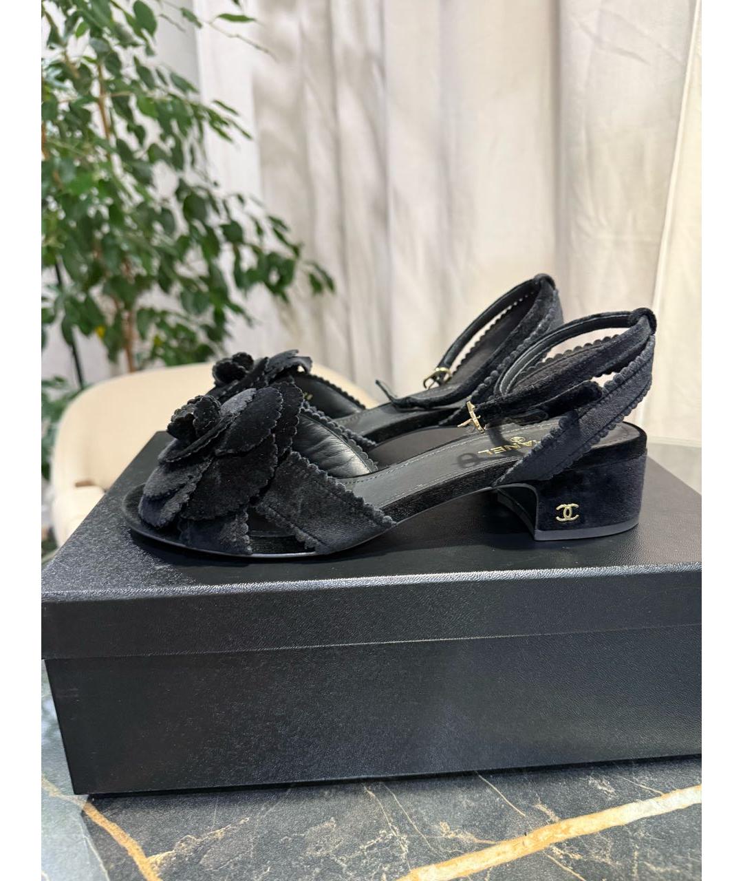 CHANEL Черные бархатные босоножки, фото 8