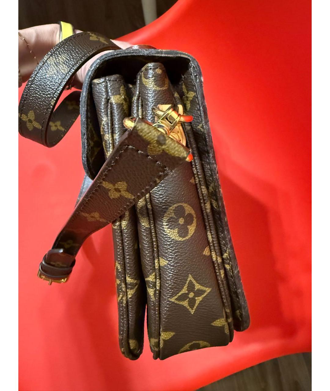 LOUIS VUITTON Коричневая сумка с короткими ручками, фото 2