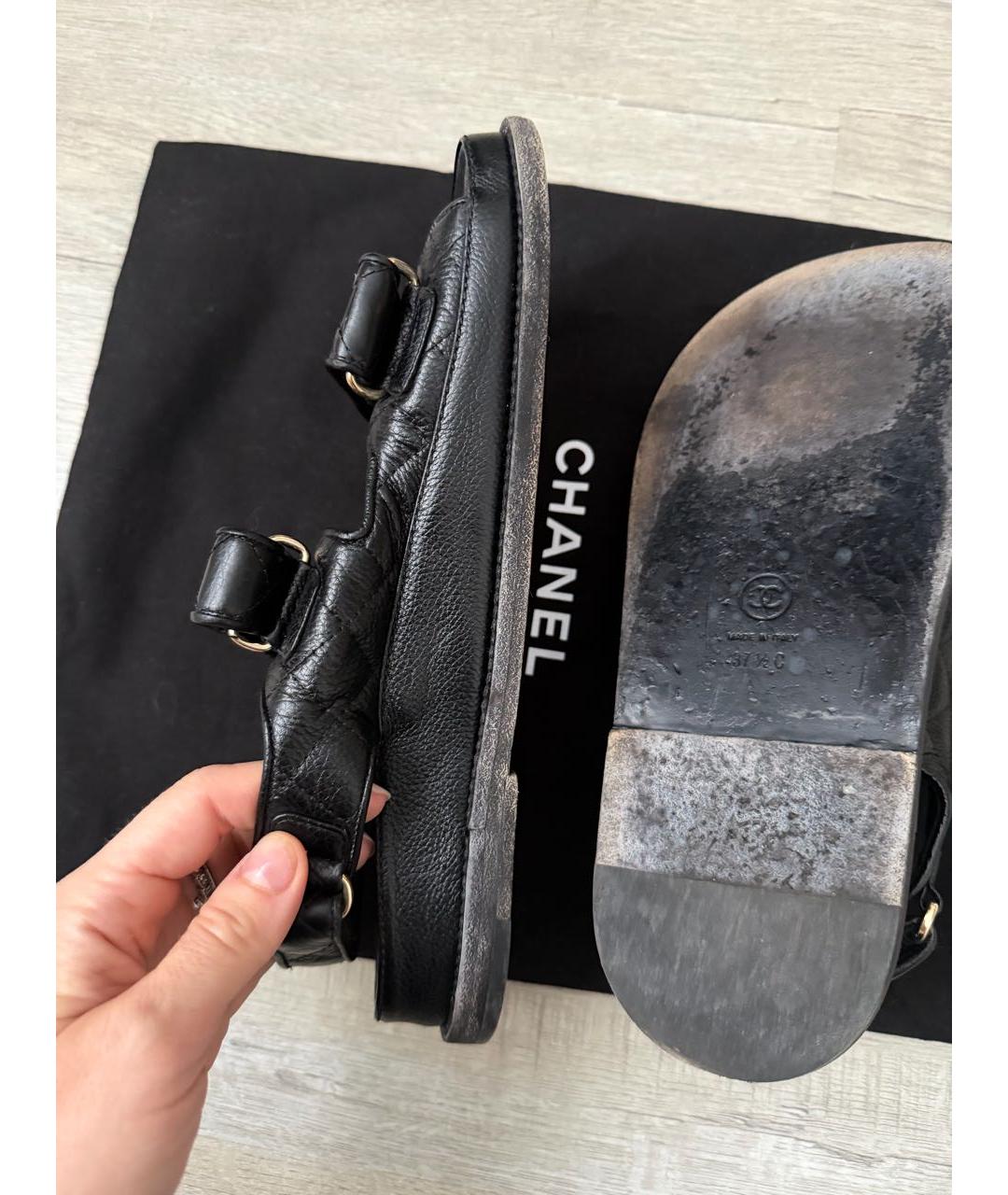 CHANEL Черные кожаные сандалии, фото 5