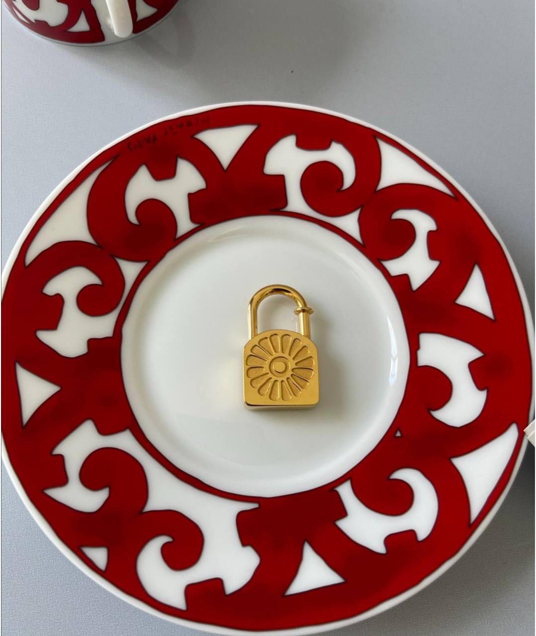 HERMES Золотой брелок, фото 2