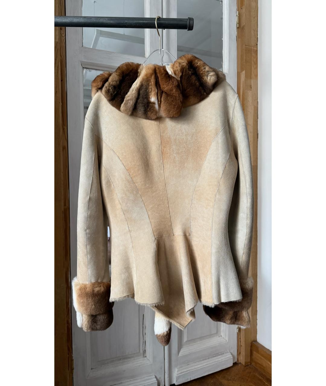 ROBERTO CAVALLI Бежевая кожаная дубленка, фото 2