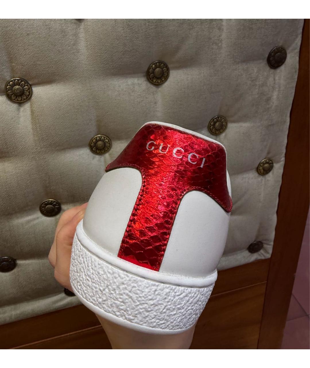 GUCCI Белые кожаные низкие кроссовки / кеды, фото 3