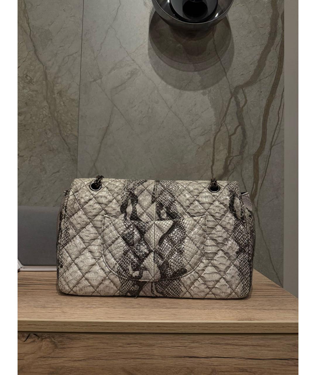 CHANEL Белая кожаная сумка через плечо, фото 3