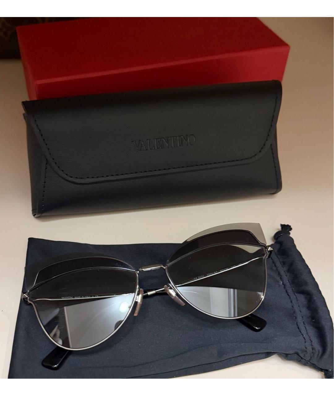VALENTINO Темно-синие металлические солнцезащитные очки, фото 3