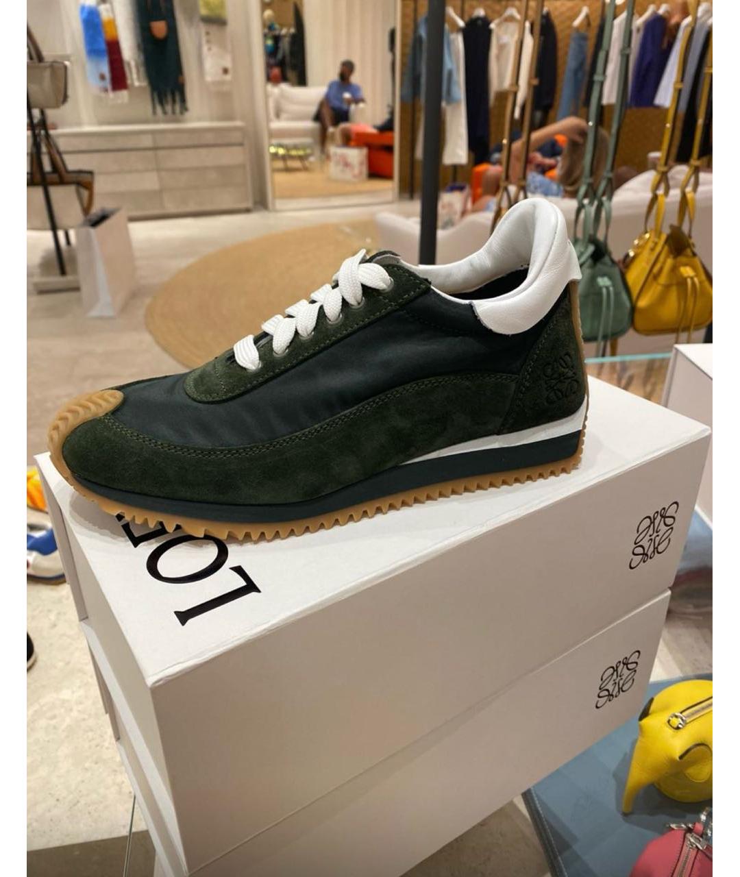 LOEWE Зеленые замшевые кроссовки, фото 5